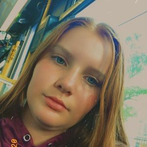 Meet your Posher, Hailey